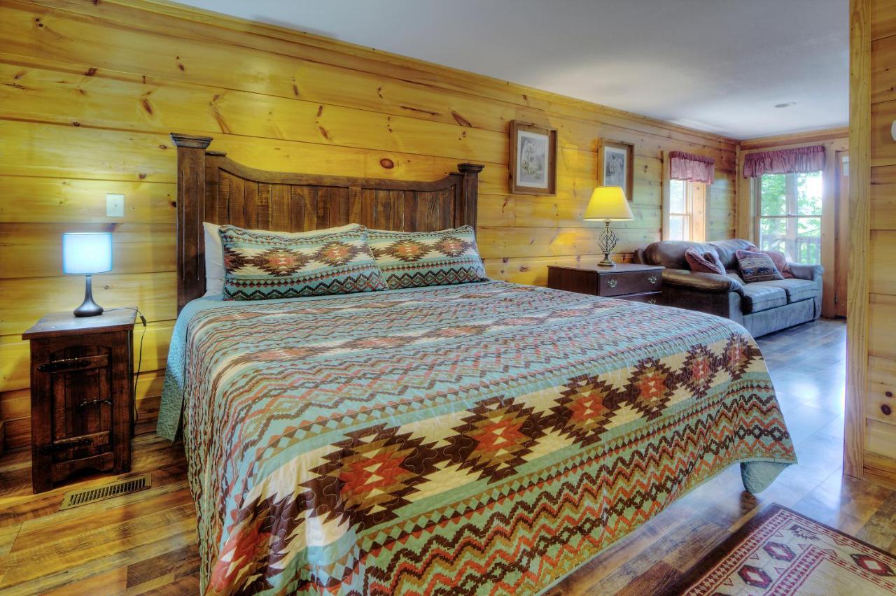 Great Wolf Cabin In Pigeon Forge! Villa Dış mekan fotoğraf