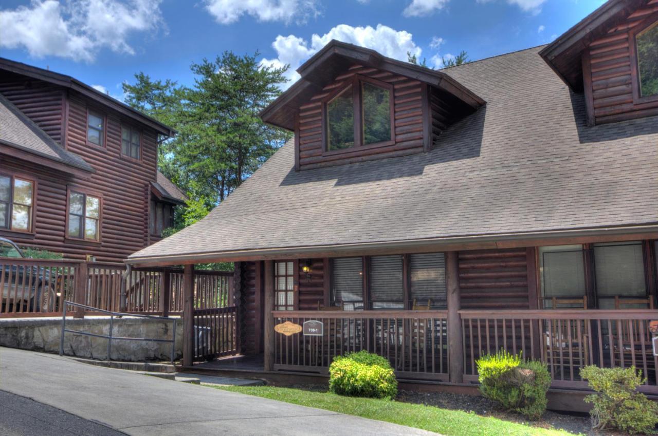 Great Wolf Cabin In Pigeon Forge! Villa Dış mekan fotoğraf