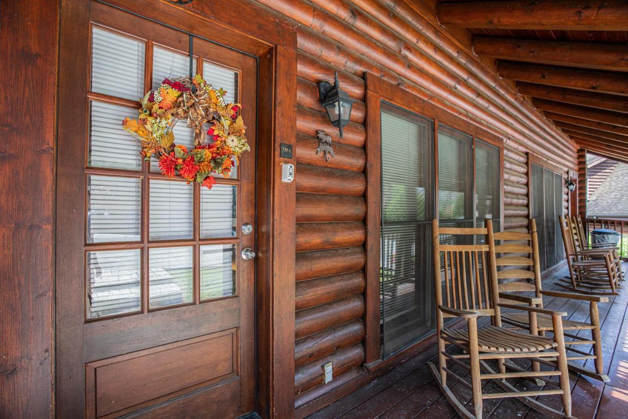 Great Wolf Cabin In Pigeon Forge! Villa Dış mekan fotoğraf